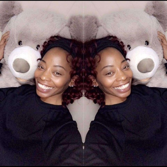 Welcome to my closet - Picture 1 of 8